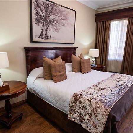 Scott'S Manor Guesthouse Function And Conference Venue Lichtenburg Bagian luar foto