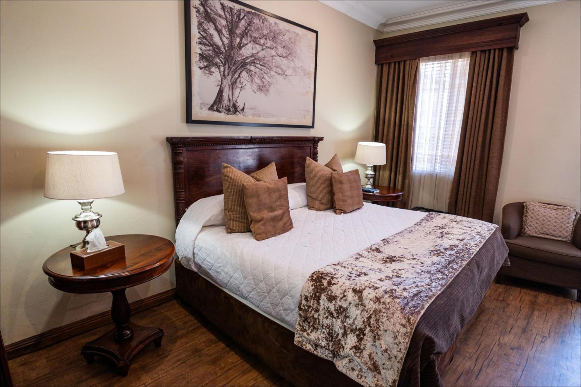 Scott'S Manor Guesthouse Function And Conference Venue Lichtenburg Bagian luar foto
