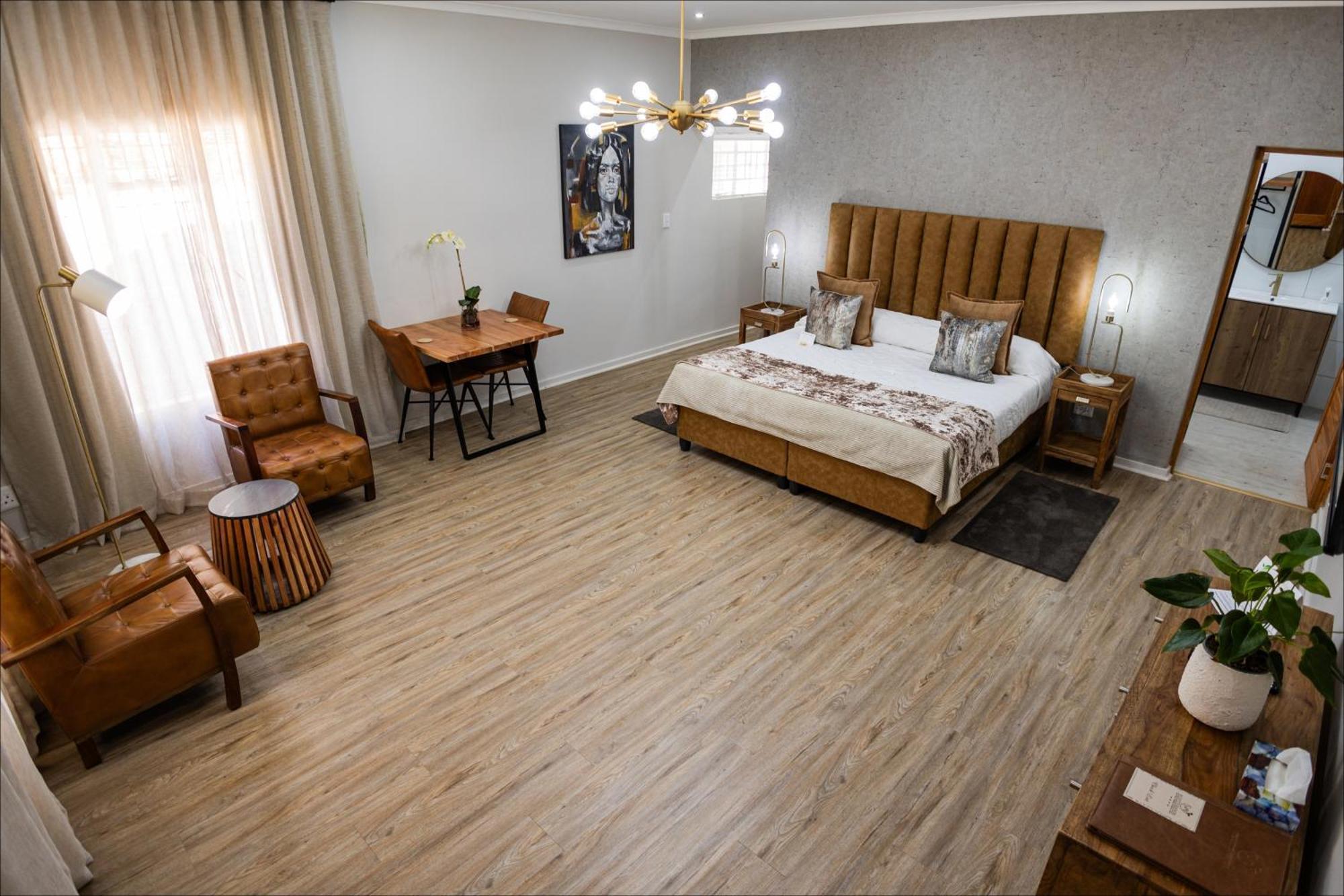 Scott'S Manor Guesthouse Function And Conference Venue Lichtenburg Bagian luar foto