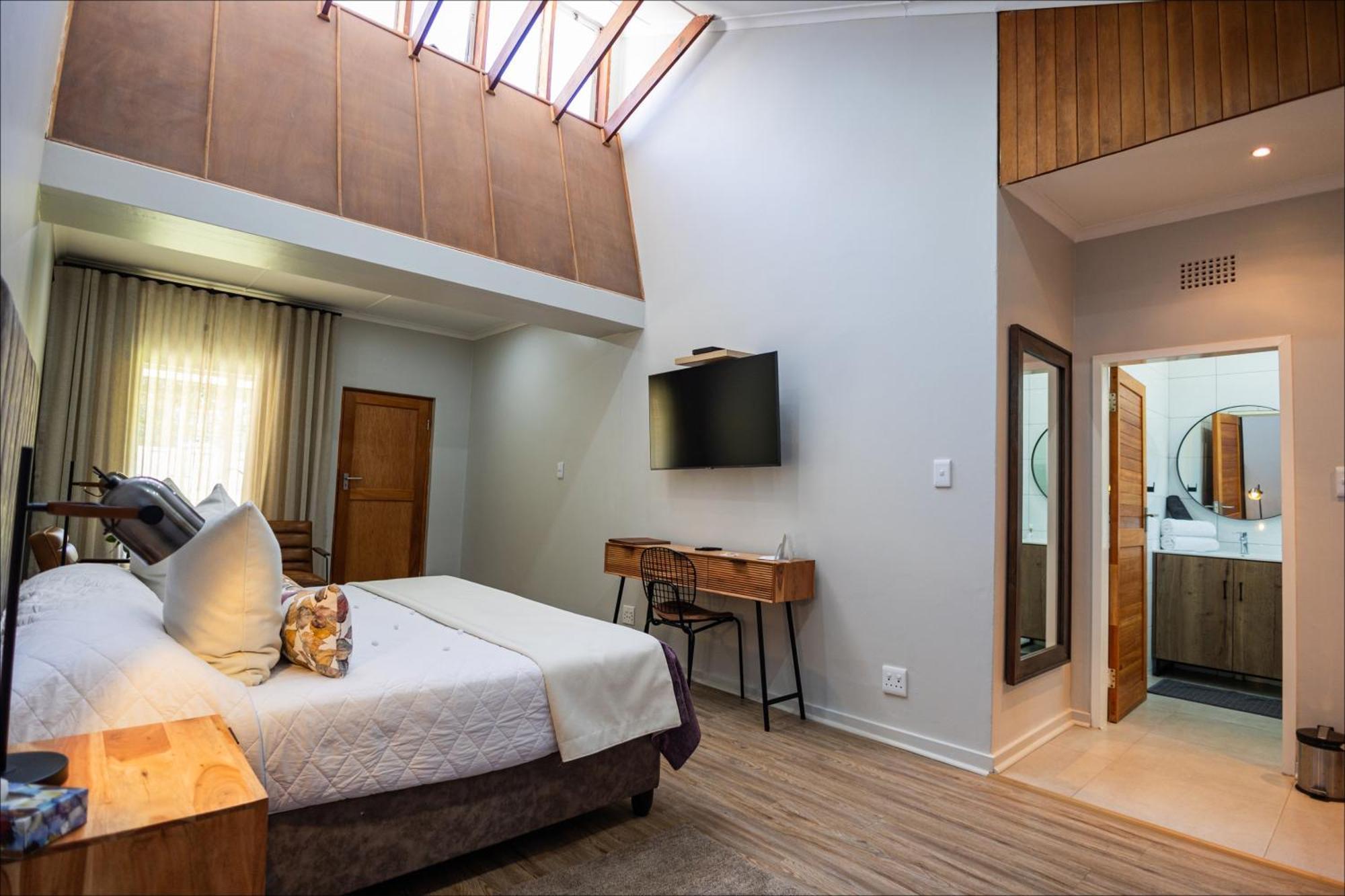Scott'S Manor Guesthouse Function And Conference Venue Lichtenburg Bagian luar foto