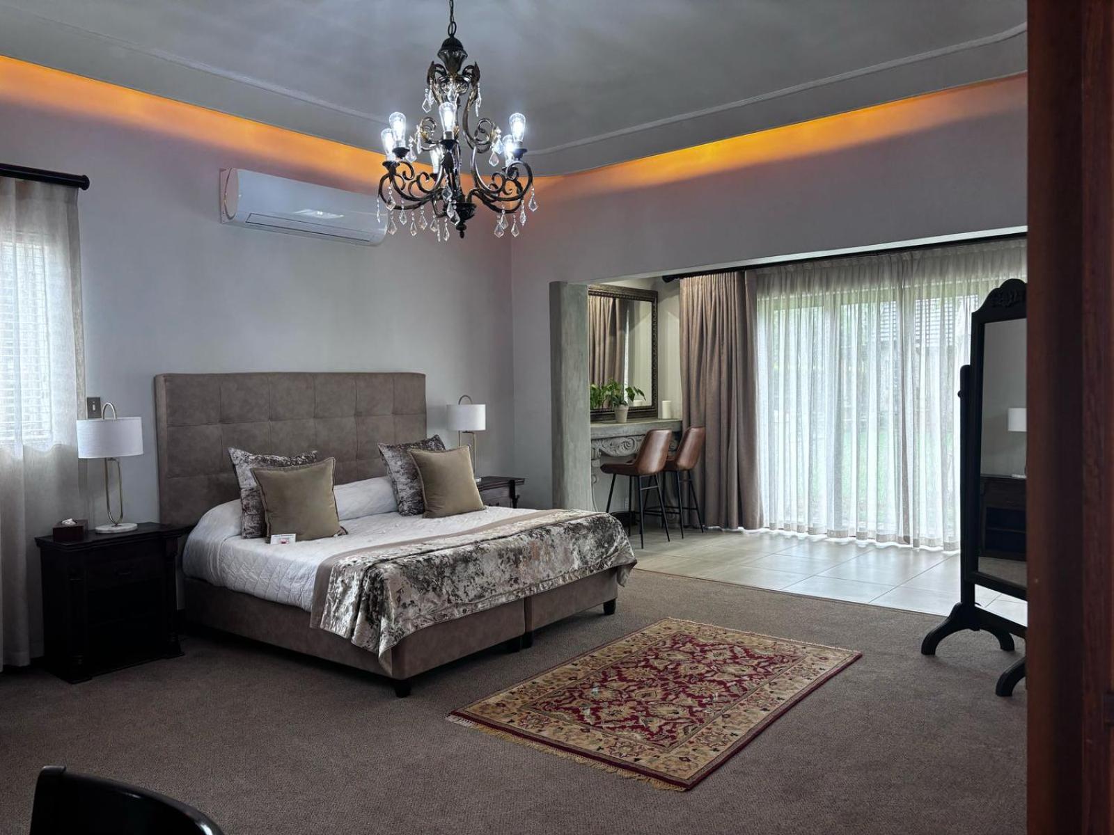 Scott'S Manor Guesthouse Function And Conference Venue Lichtenburg Bagian luar foto